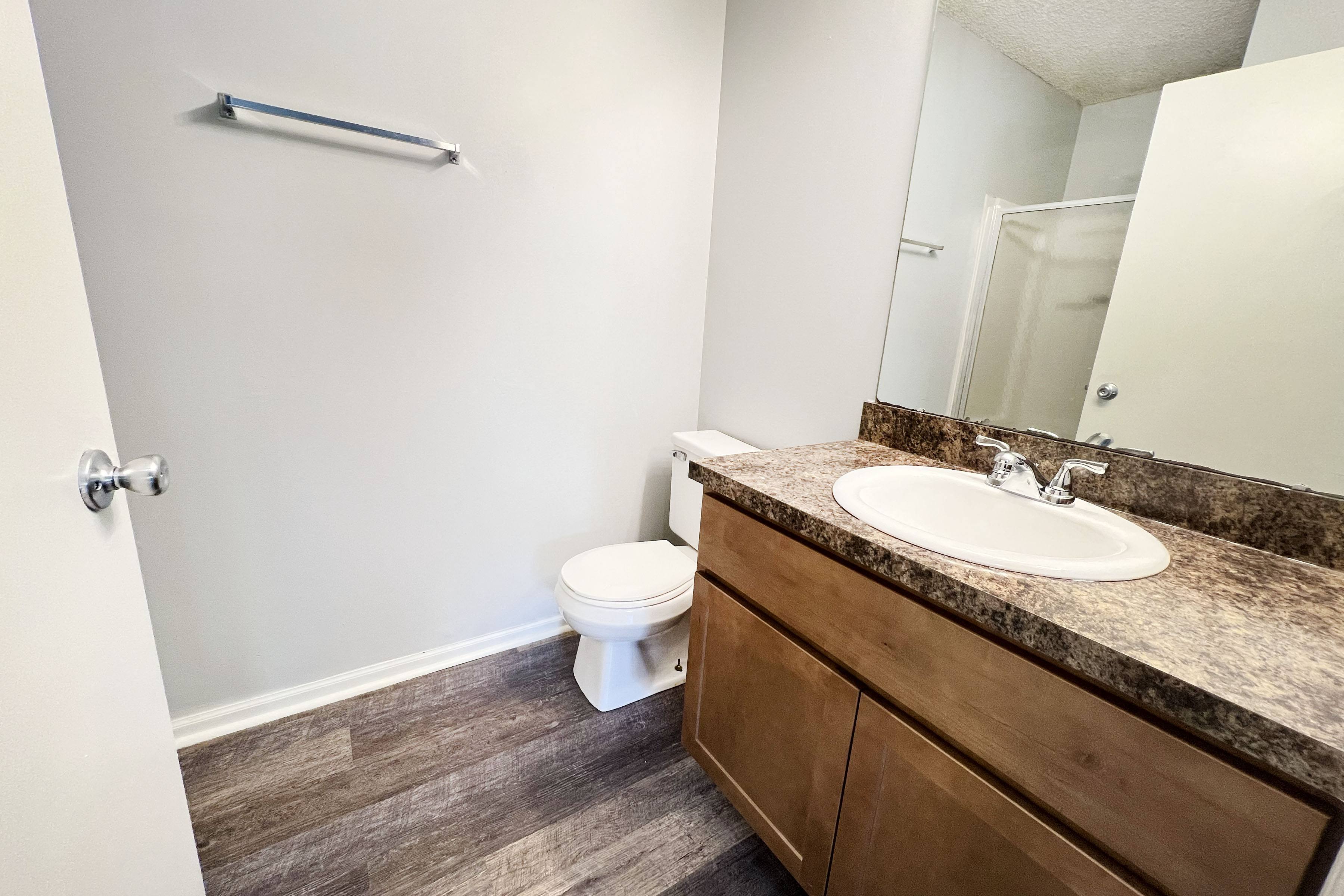 Eagle Crest Apartments Image 37
